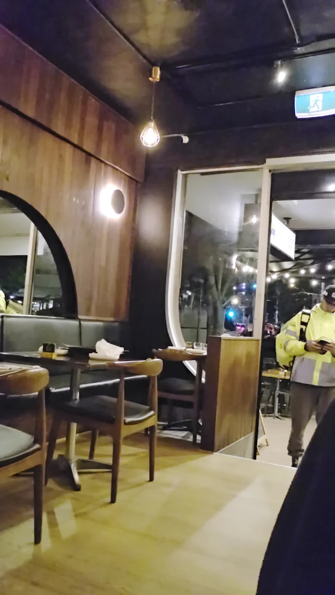 Vibe, SEASIDE Kitchen & Bar Burleigh heads