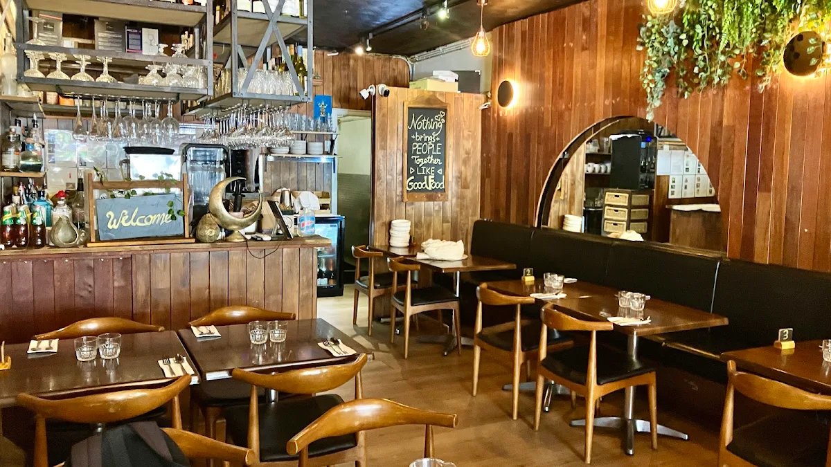 Vibe, SEASIDE Kitchen & Bar Burleigh heads