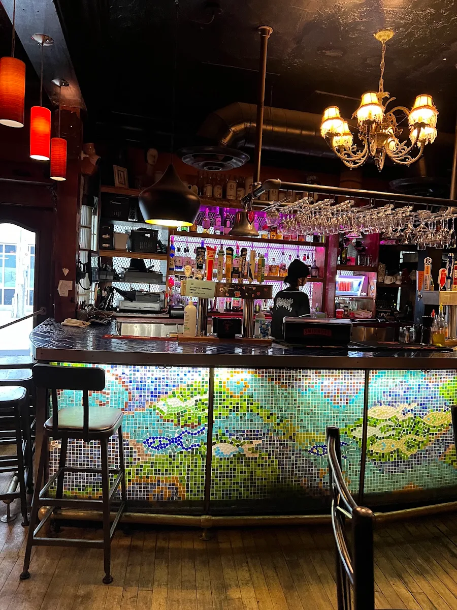 Vibe, The Local Restaurant and Bar