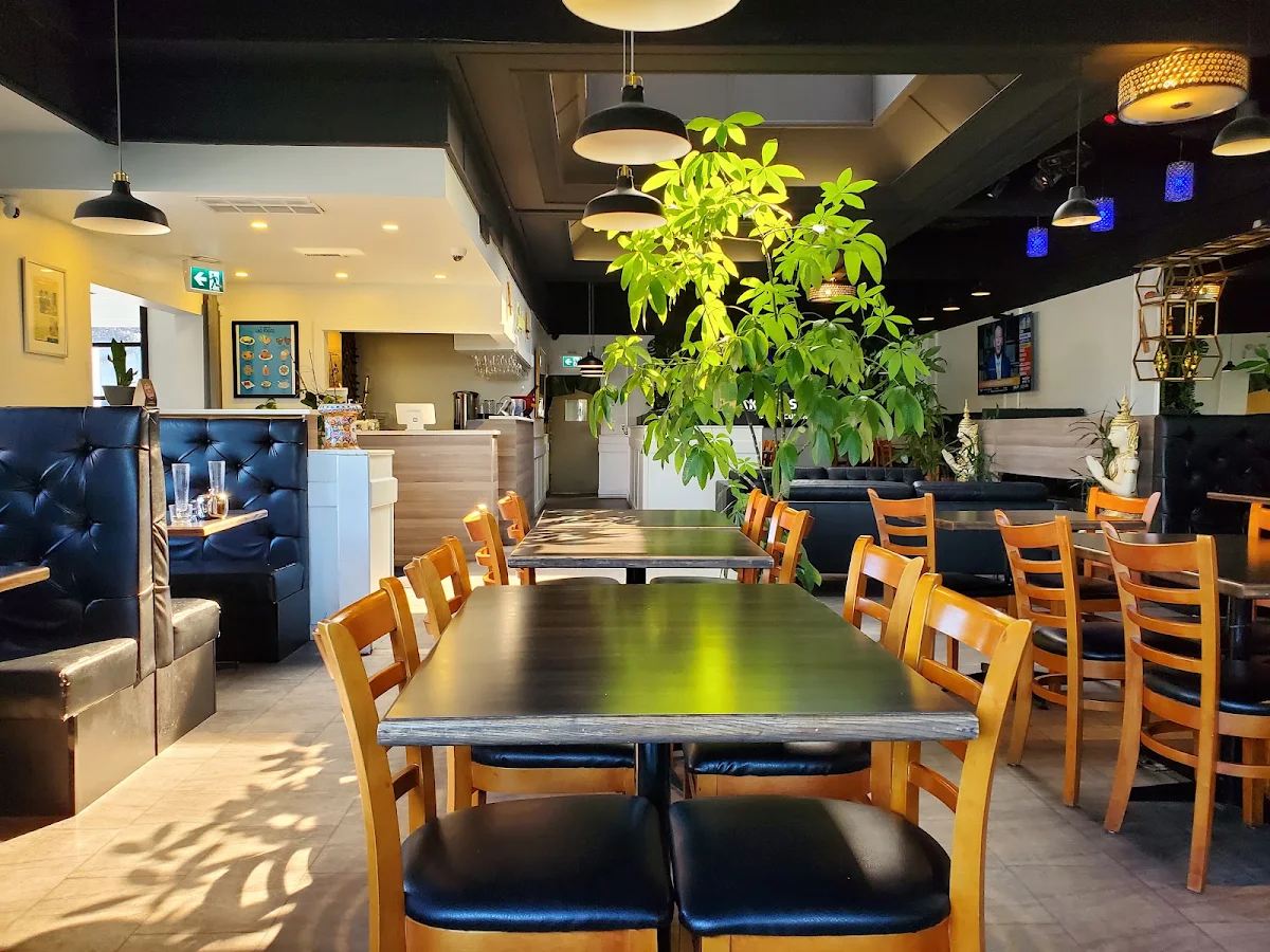 Vibe, Naka Bistro Lao & Thai Cuisine