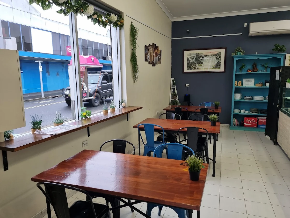 Vibe, Fernz Cafe