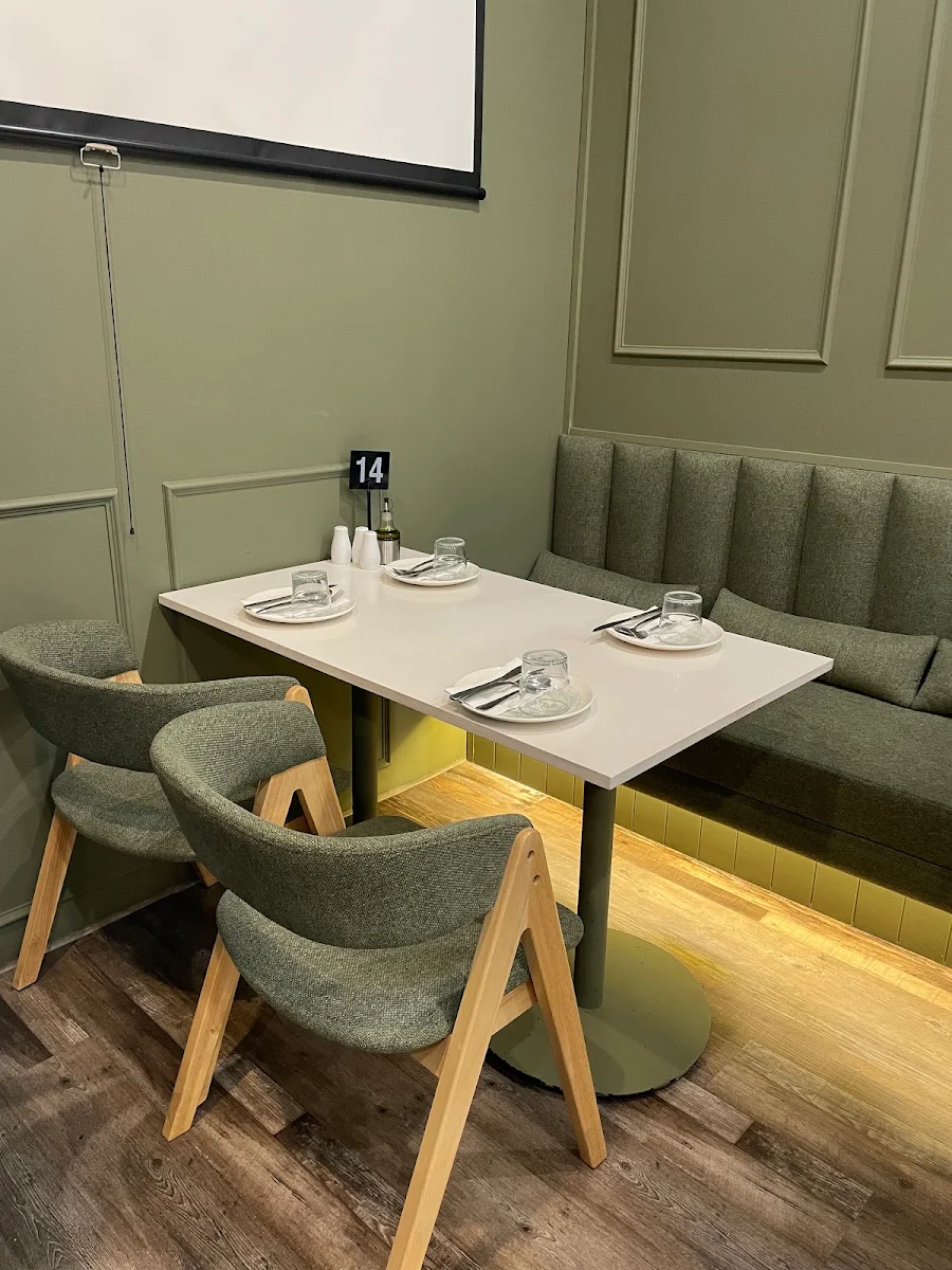 Vibe, Jasmin one lebanese restaurant brighton