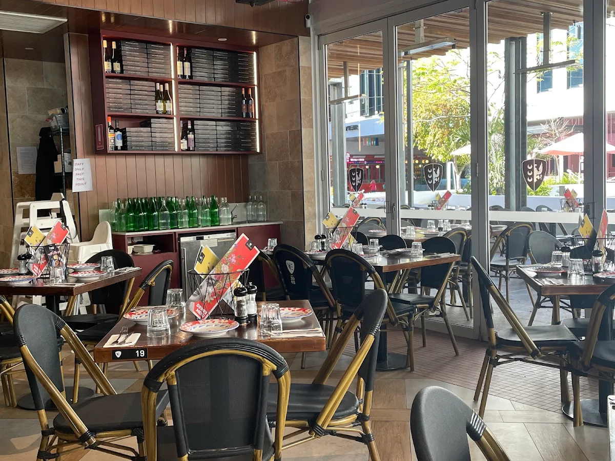 Vibe, Criniti's Karrinyup