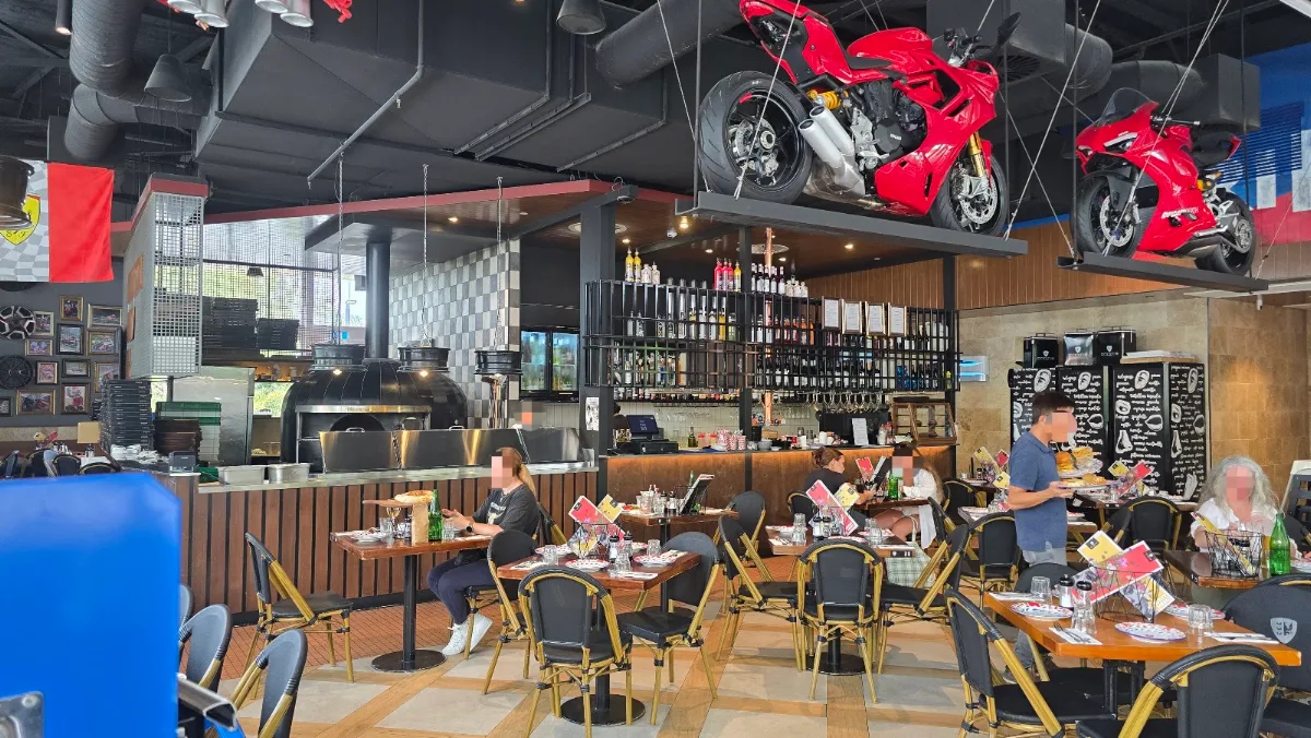 Vibe, Criniti's Karrinyup