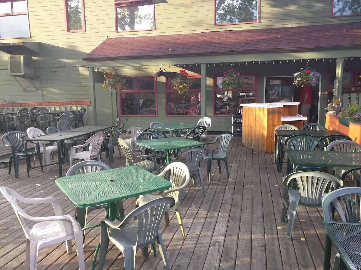 Vibe, Rose & Crown Restaurant & Pub