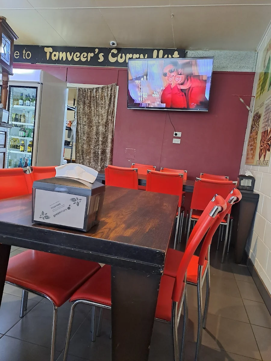 Vibe, Tanveer's Curry Hut Boonah
