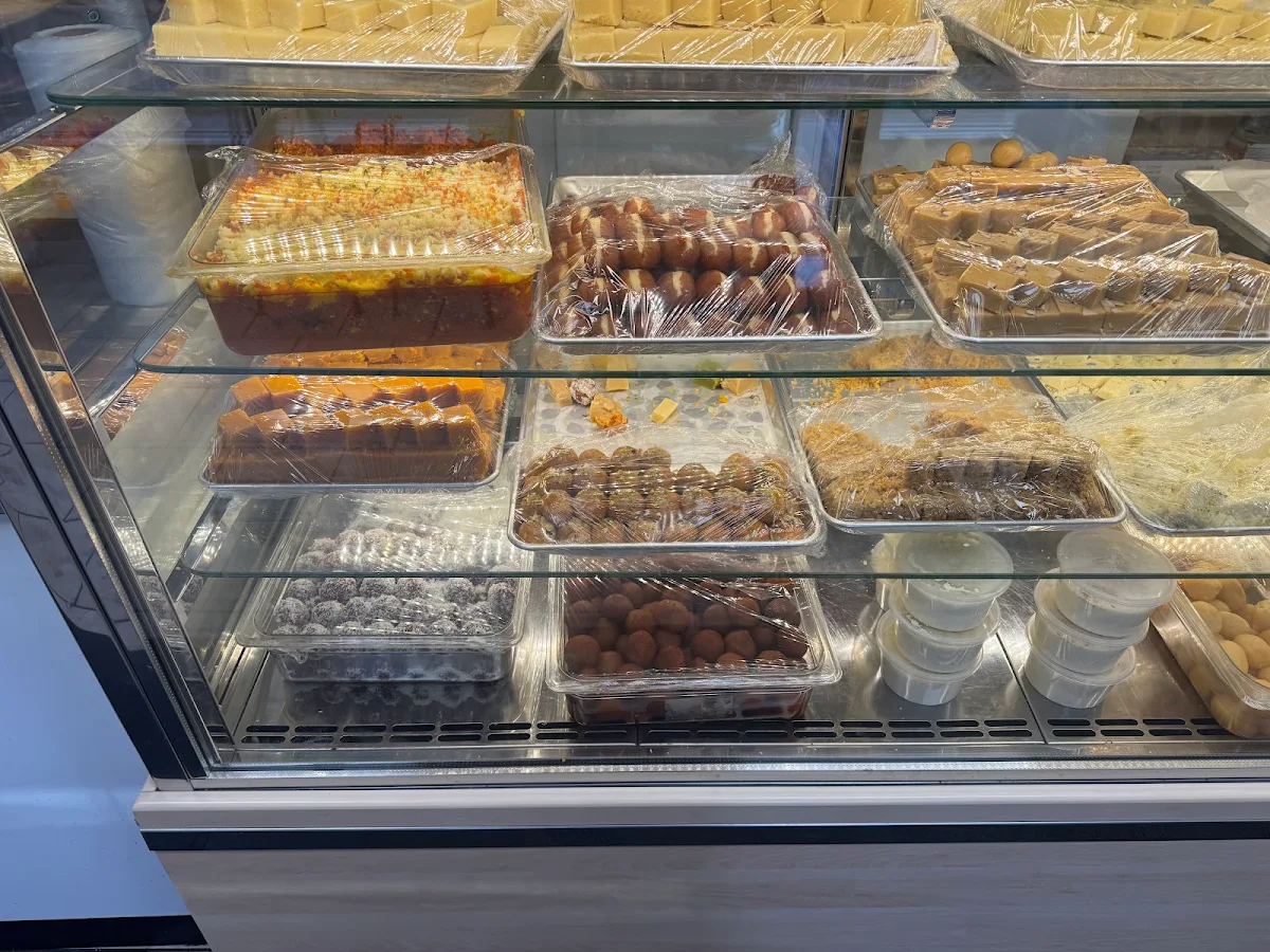 Vibe, Dil-e-Punjab Sweets & Restaurant