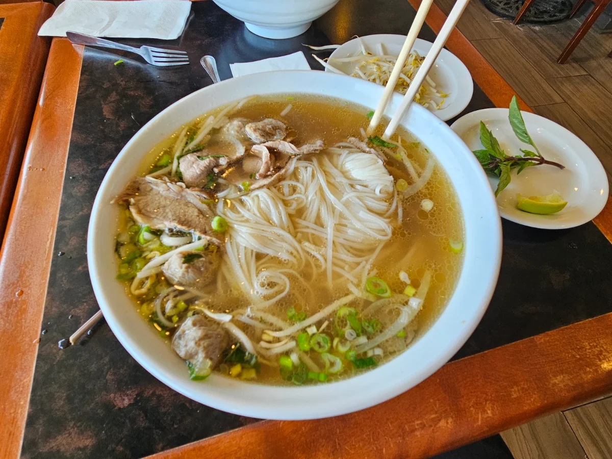 Food & drink, PHO Aylmer