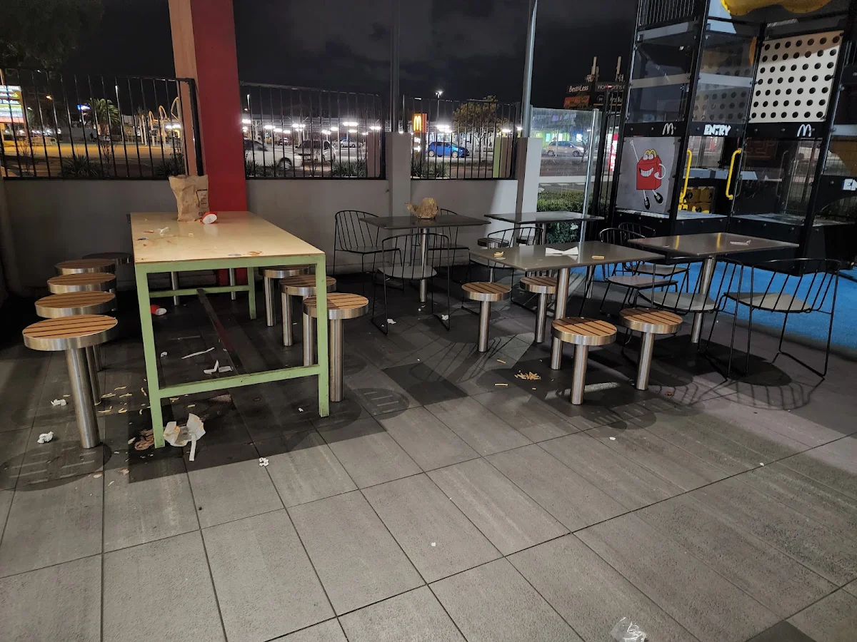Vibe, McDonald's Fulham Gardens