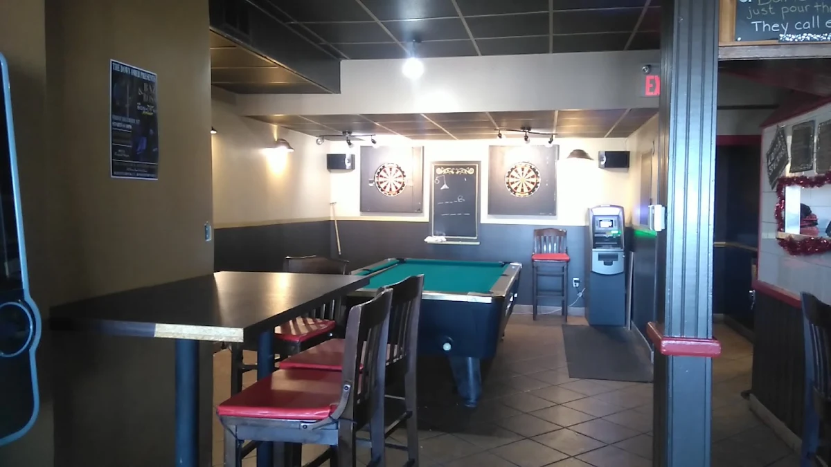 Vibe, Ritz Bites Bar and Grill