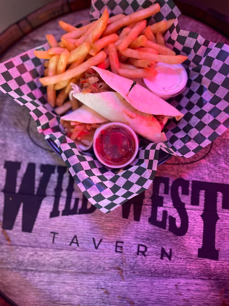Food & drink, Wild West Tavern & Pizzeria