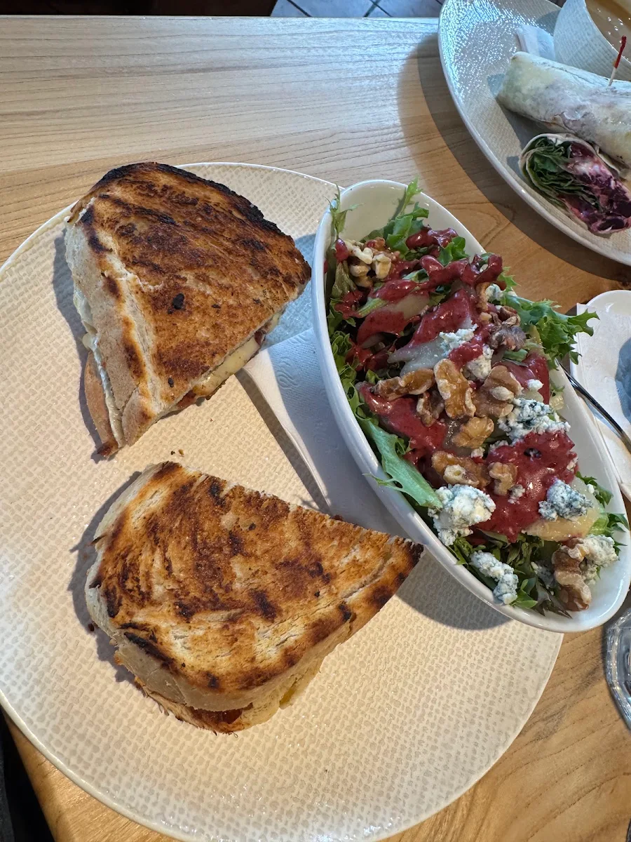 Food & drink photo 7