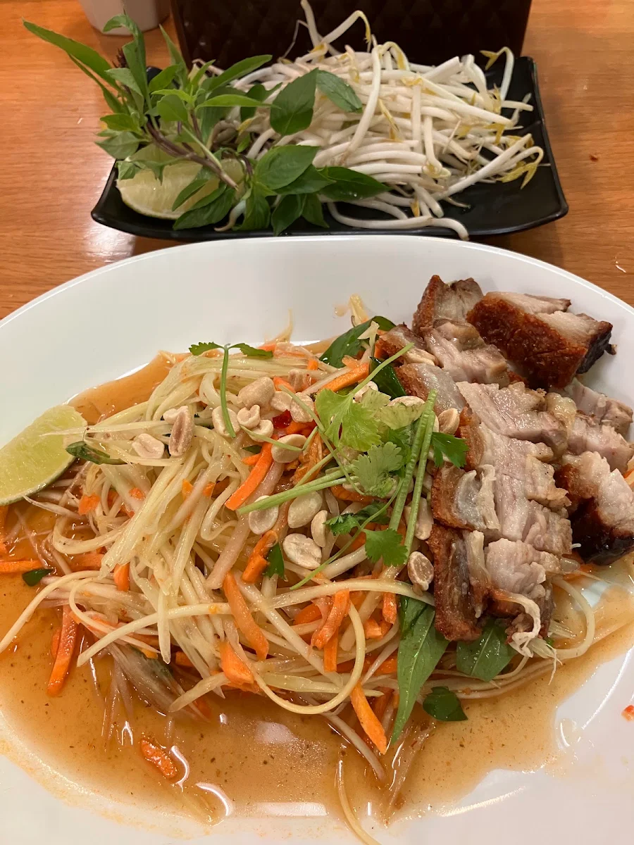 Food & drink, Mekong Riverside Vietnamese & Chinese Cuisines