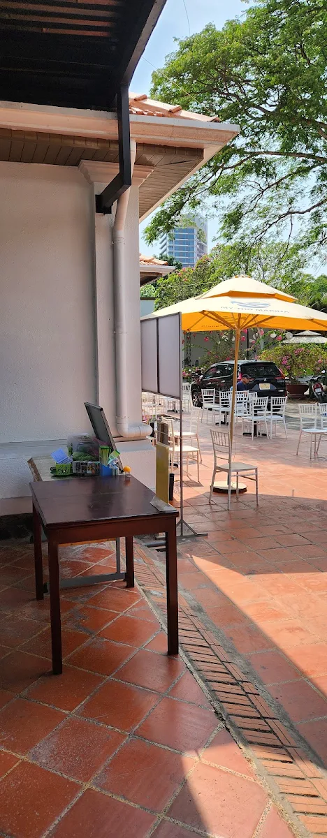 Vibe, Mekong Riverside Vietnamese & Chinese Cuisines