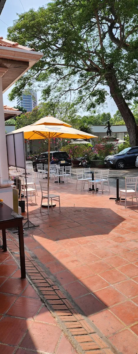 Vibe, Mekong Riverside Vietnamese & Chinese Cuisines