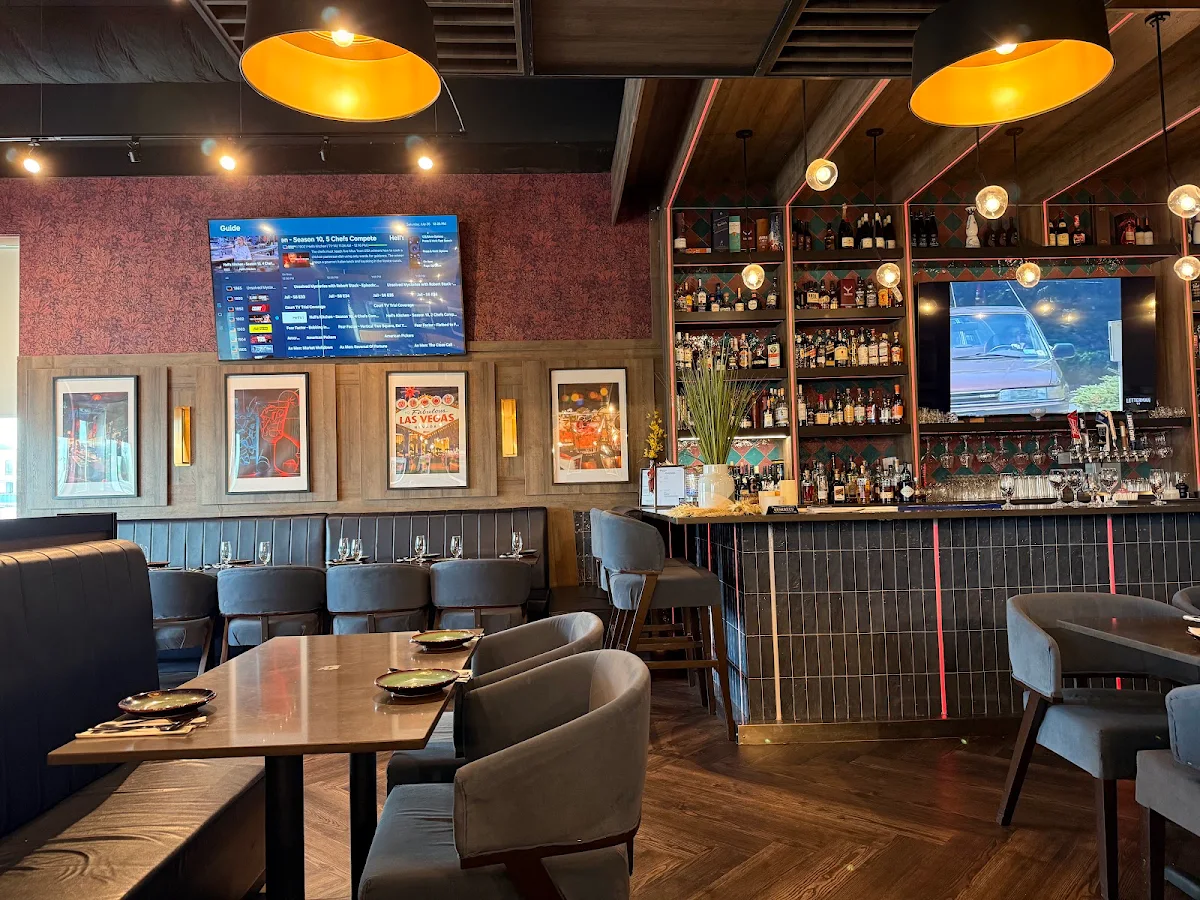 Vibe, Rangoli Kitchen + Bar