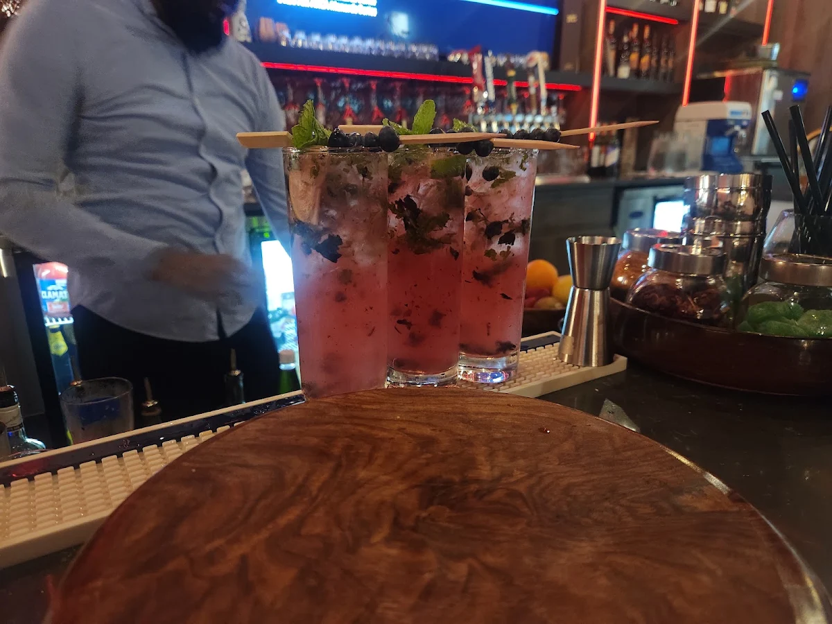 Vibe, Rangoli Kitchen + Bar