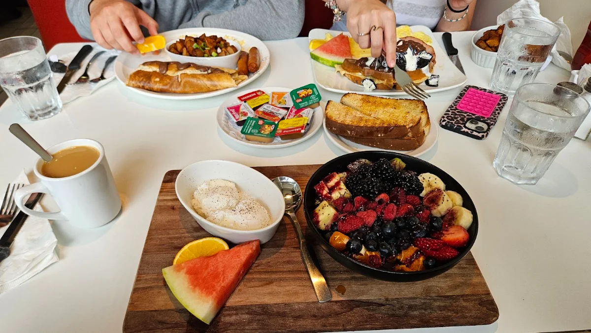 Food & drink, Allô mon Coco Saint-Eustache