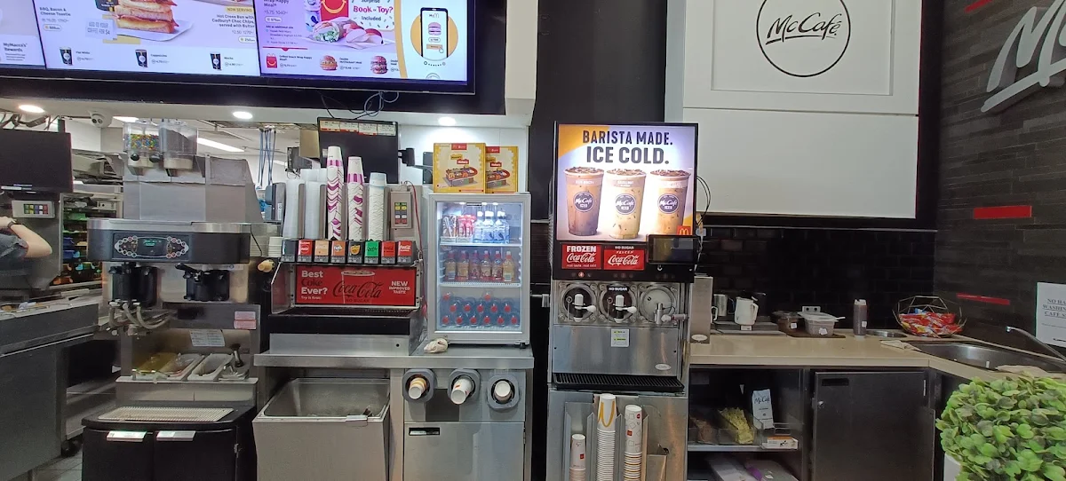 Vibe, McDonald's Helensvale Westfield
