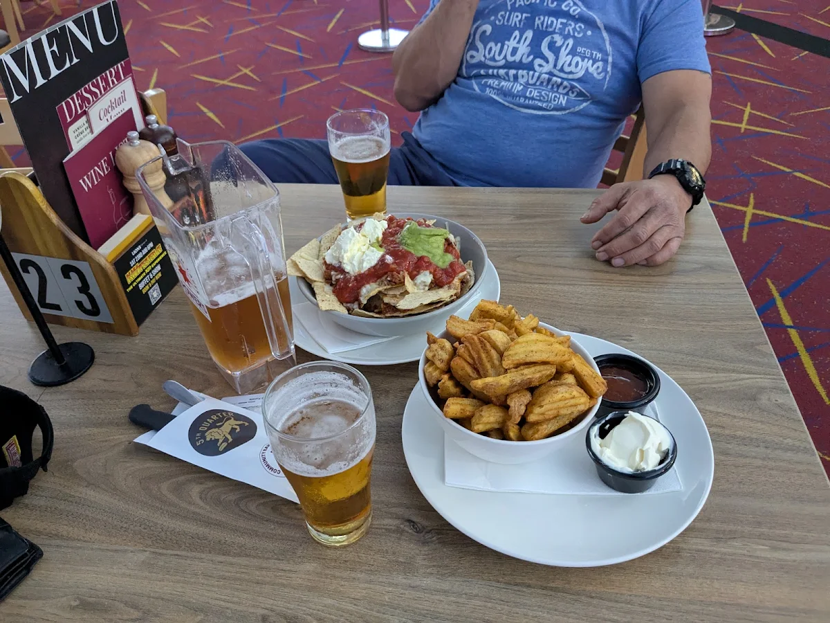 Food & drink, LIONS@springwood