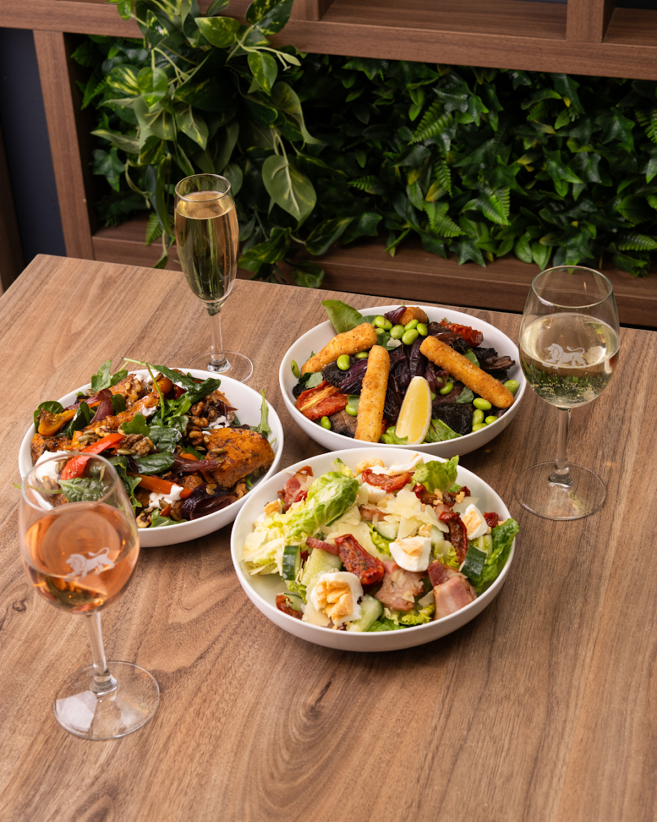 Food & drink, LIONS@springwood