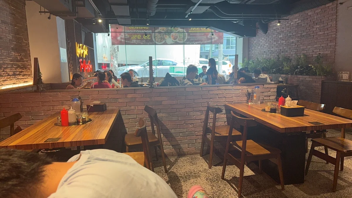 Vibe, Pho Sac - Melbourne CBD