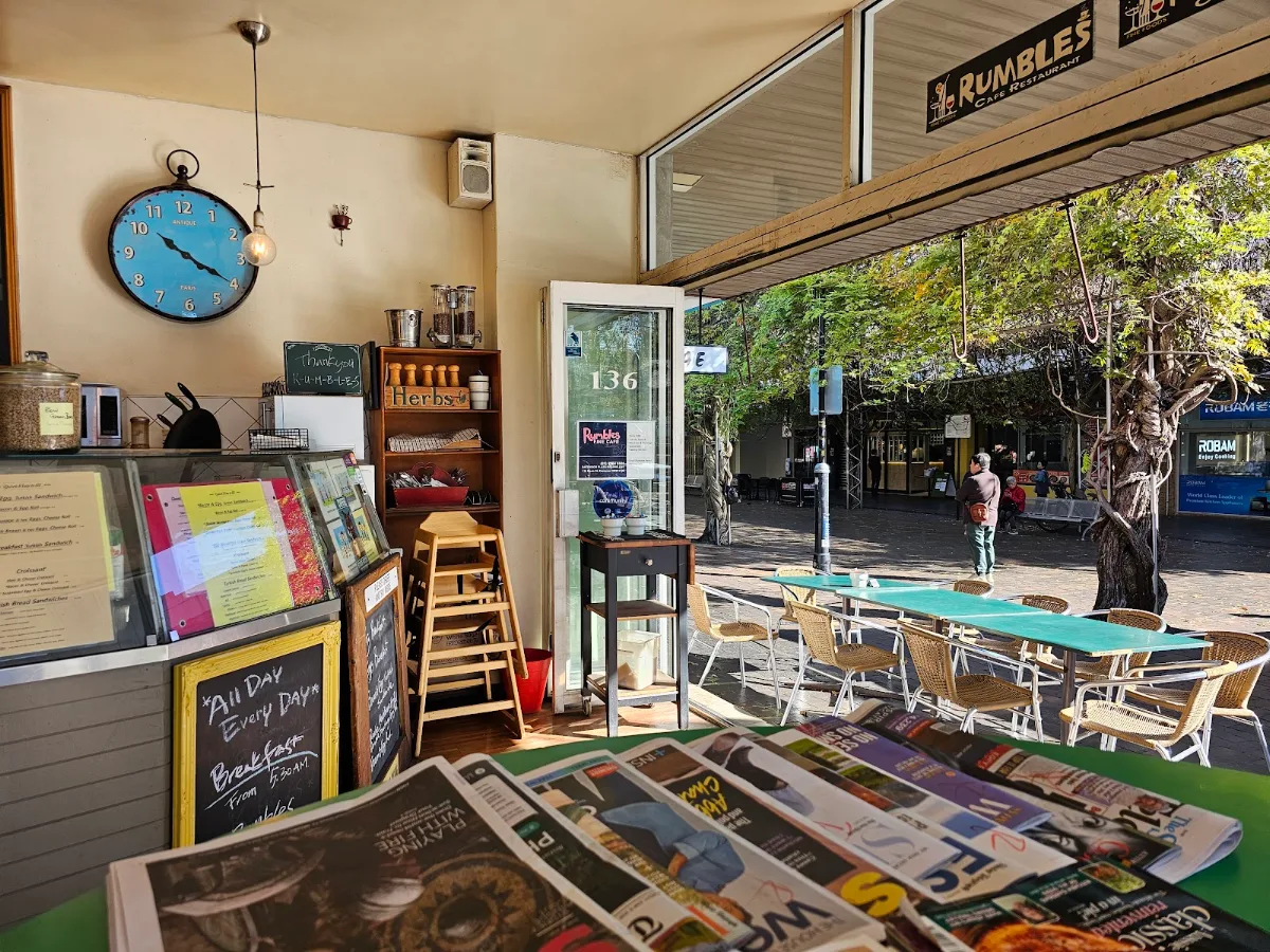Vibe, Rumbles Fine Cafe Eastwood