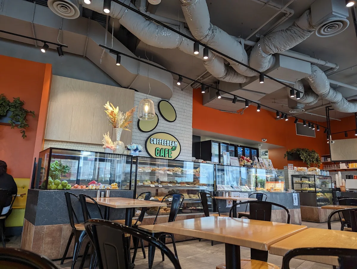 Vibe, Coffee Bean Cafe