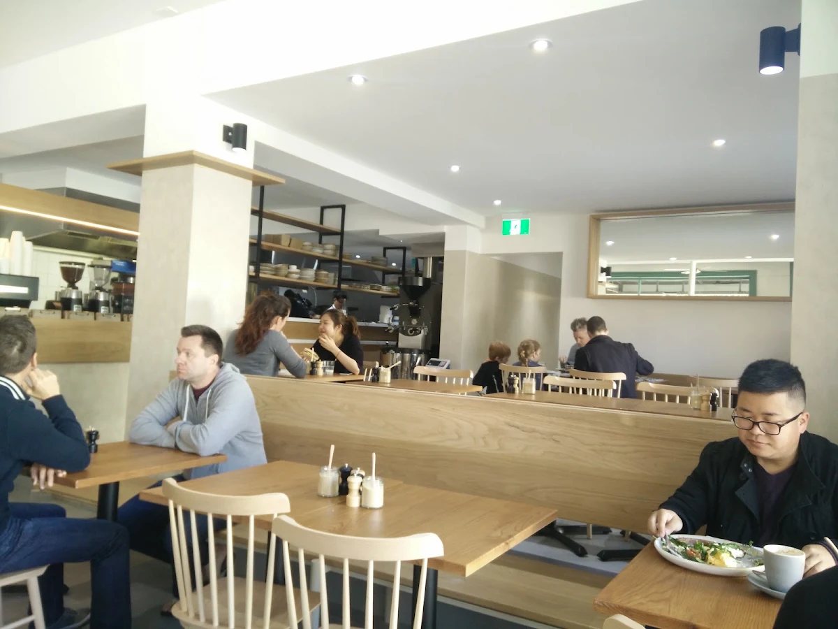Vibe, Evie's Redfern
