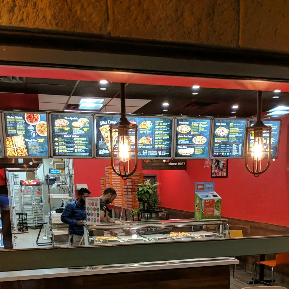 Vibe, Pizza Pizza