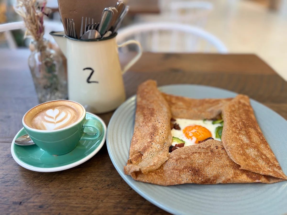 Food & drink, Girdlers Café - Castle Towers