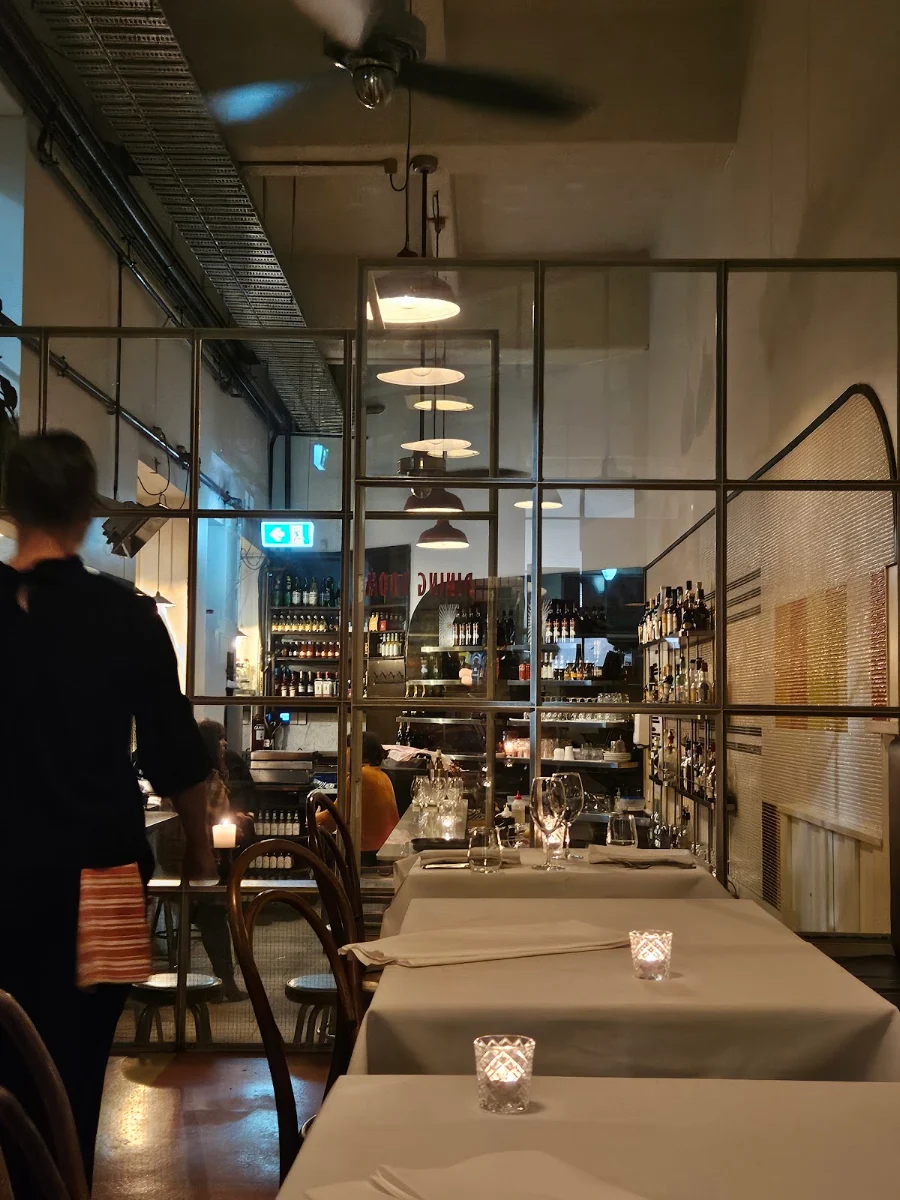 Vibe, Trattoria Emilia