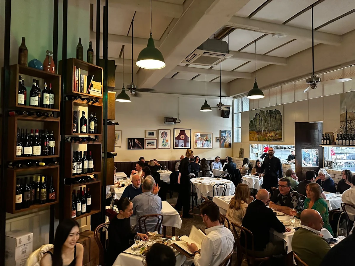Vibe, Trattoria Emilia