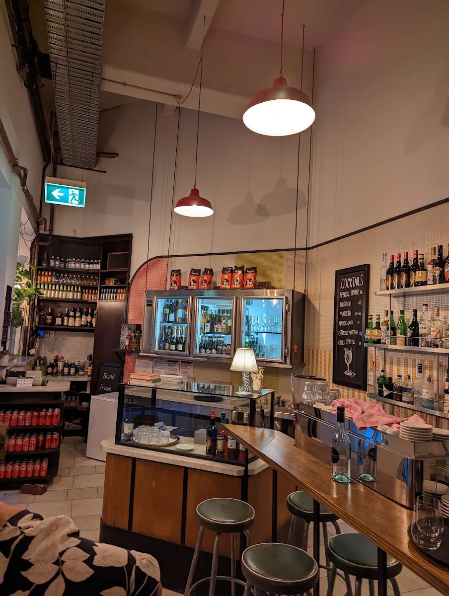 Vibe, Trattoria Emilia