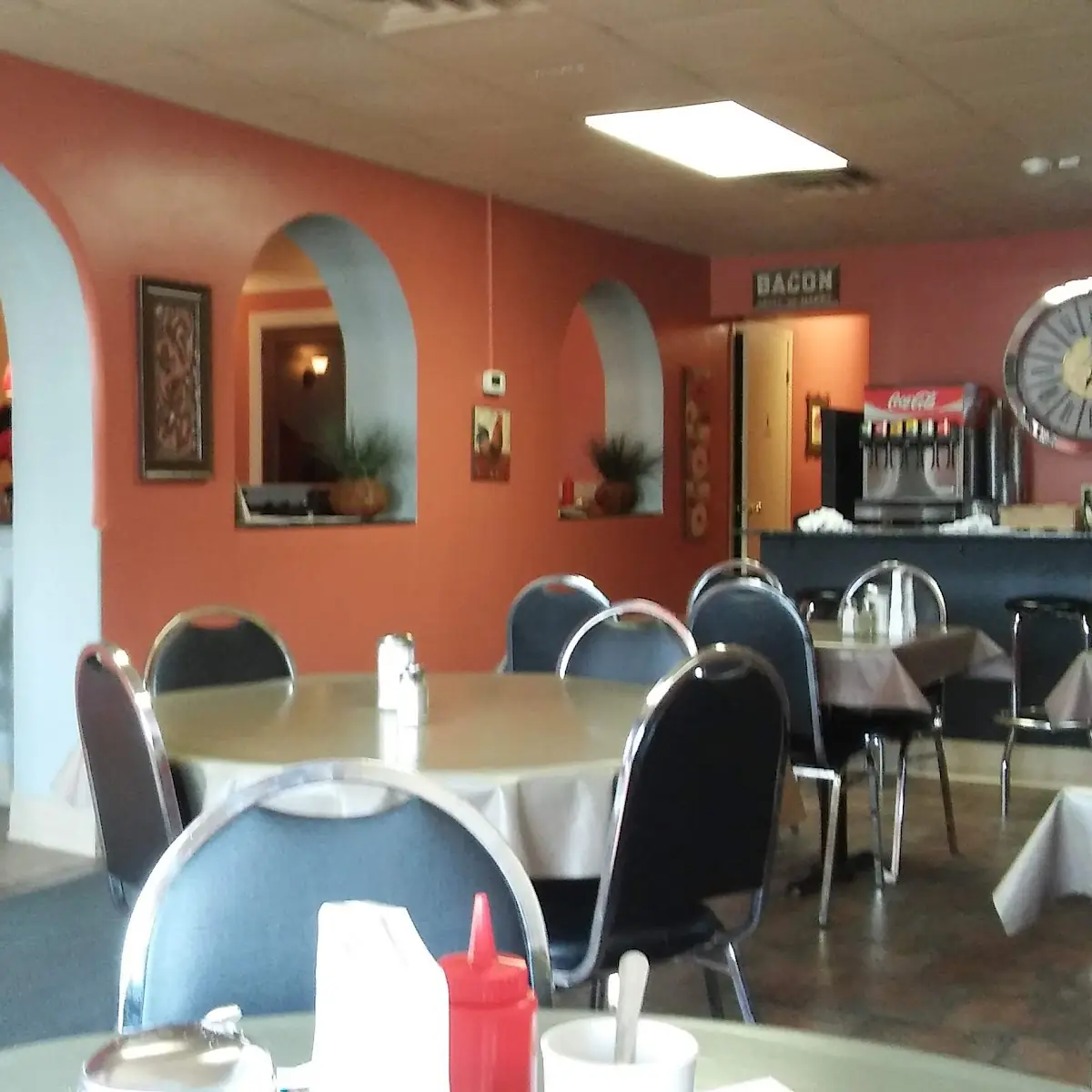 Vibe, Village Gardens Family Restaurant