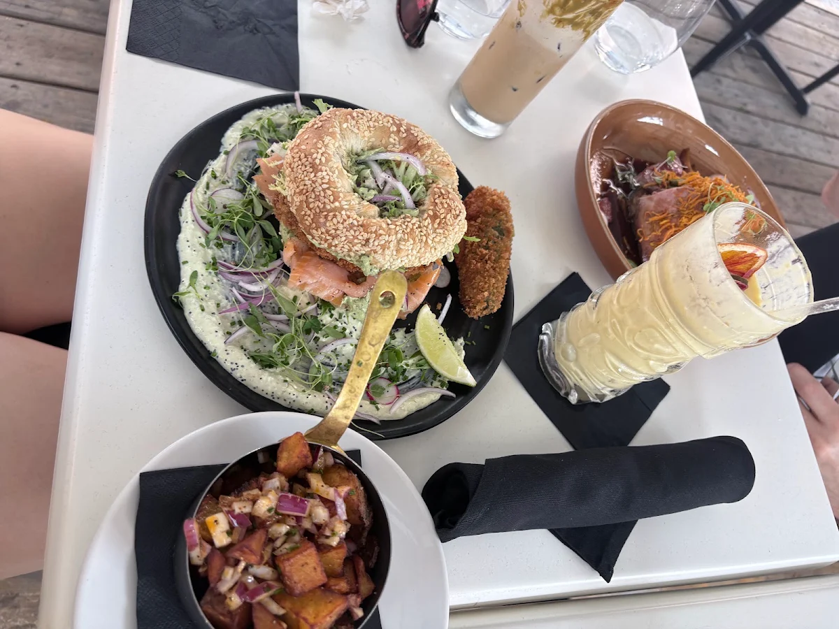 Food & drink photo 6