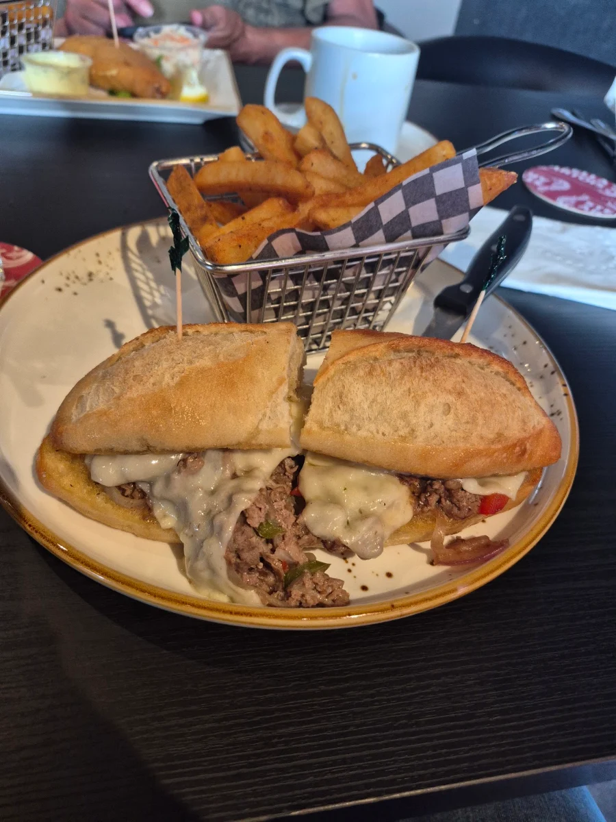 Food & drink, Wacky Moose Bar & Grill - Owen Sound