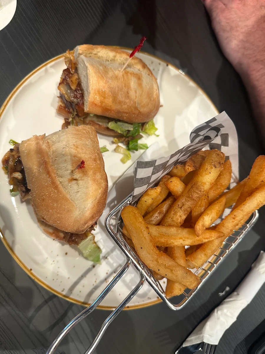 Food & drink, Wacky Moose Bar & Grill - Owen Sound