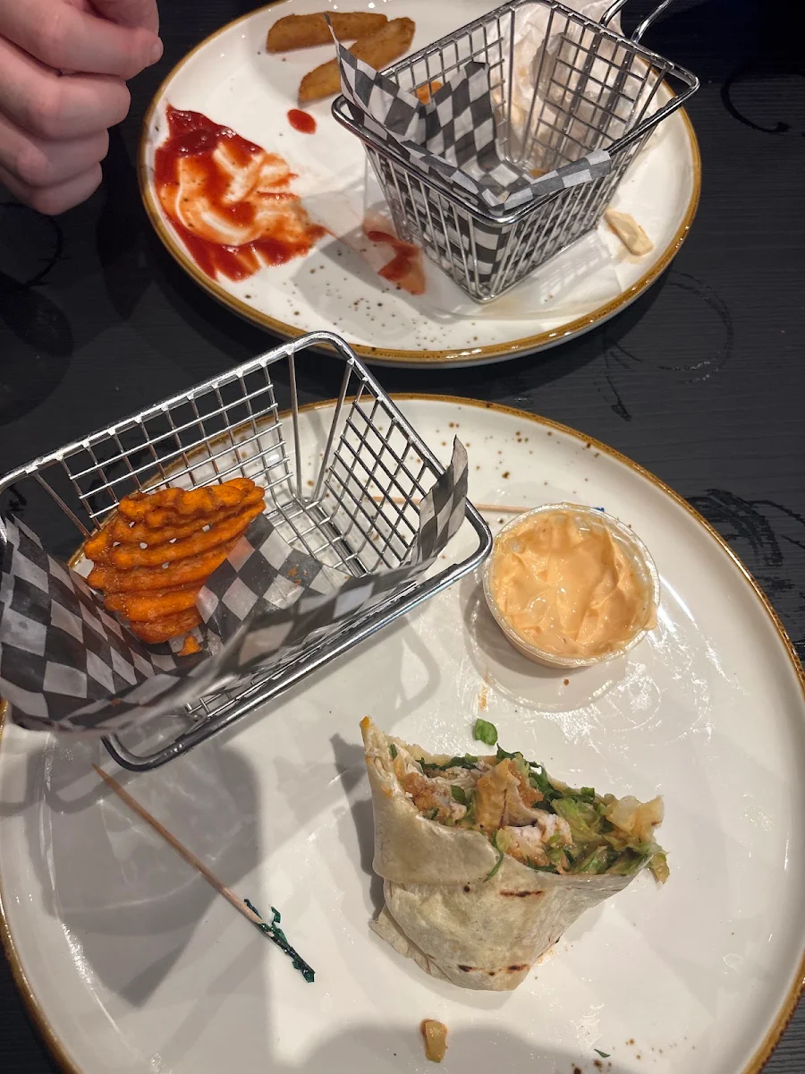 Food & drink, Wacky Moose Bar & Grill - Owen Sound