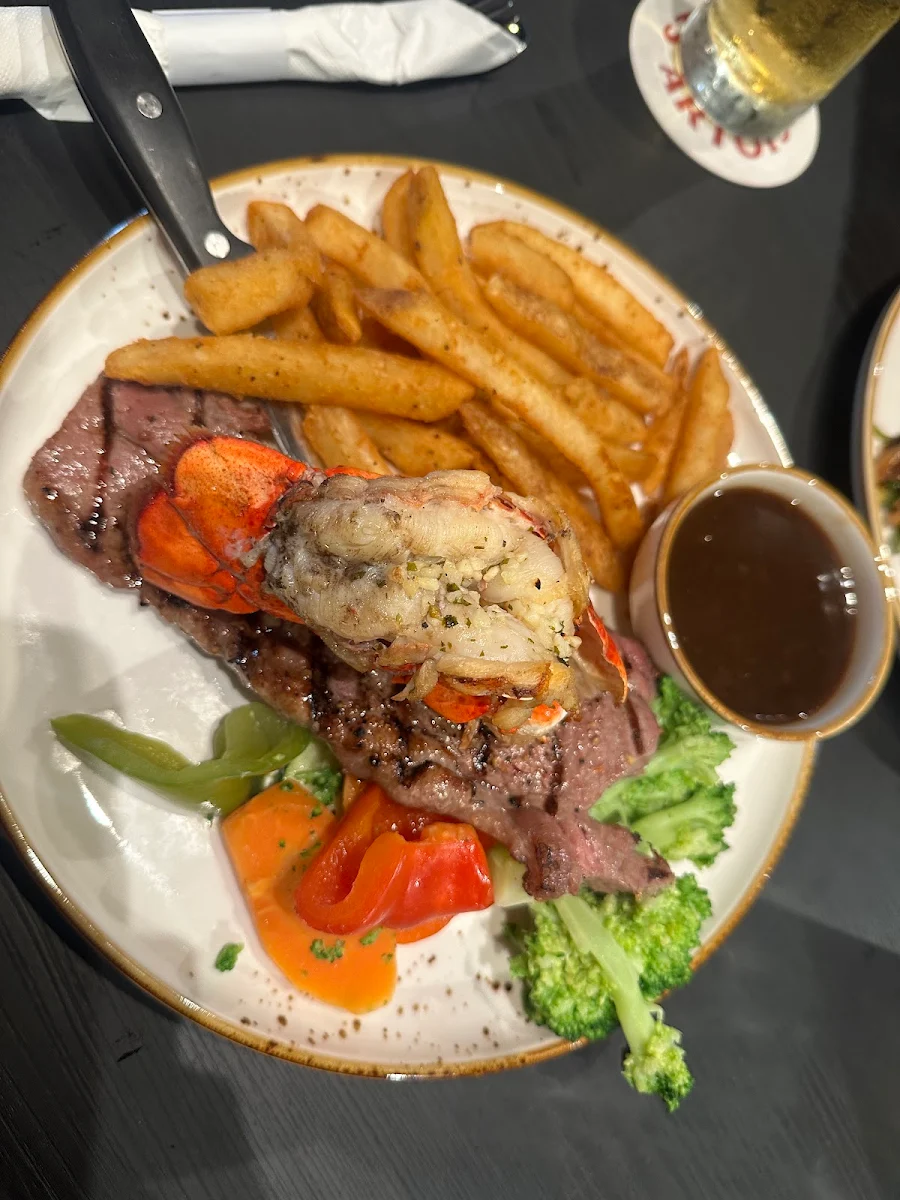 Food & drink, Wacky Moose Bar & Grill - Owen Sound