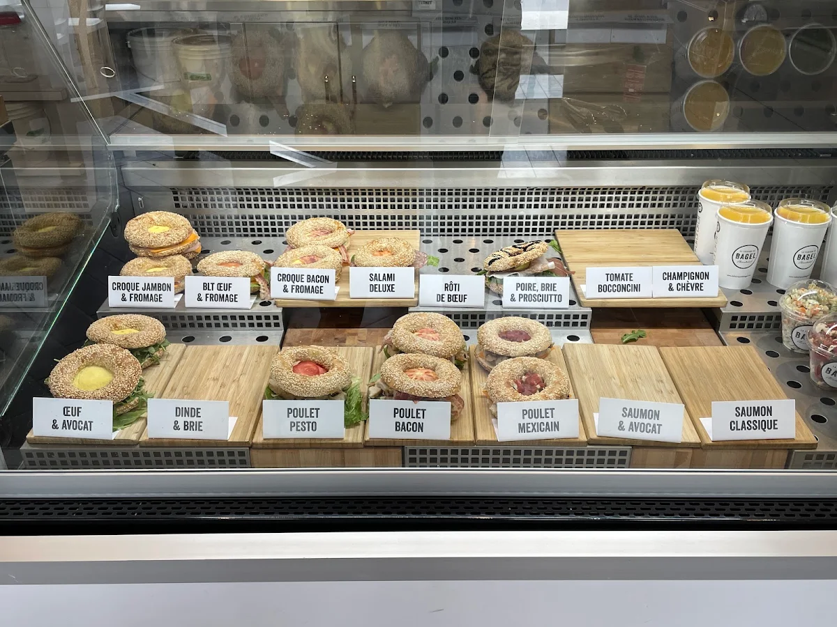 Vibe, La Fabrique de Bagel de Montréal (Petite Italie)