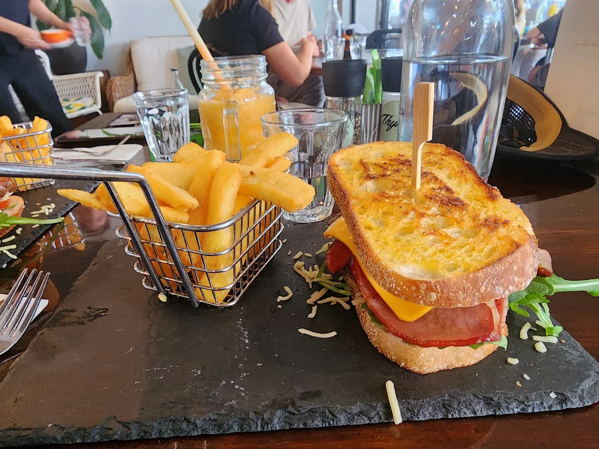 Food & drink, Thyme Cafe Bar
