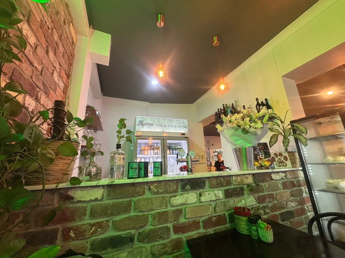 Vibe, Thyme Cafe Bar