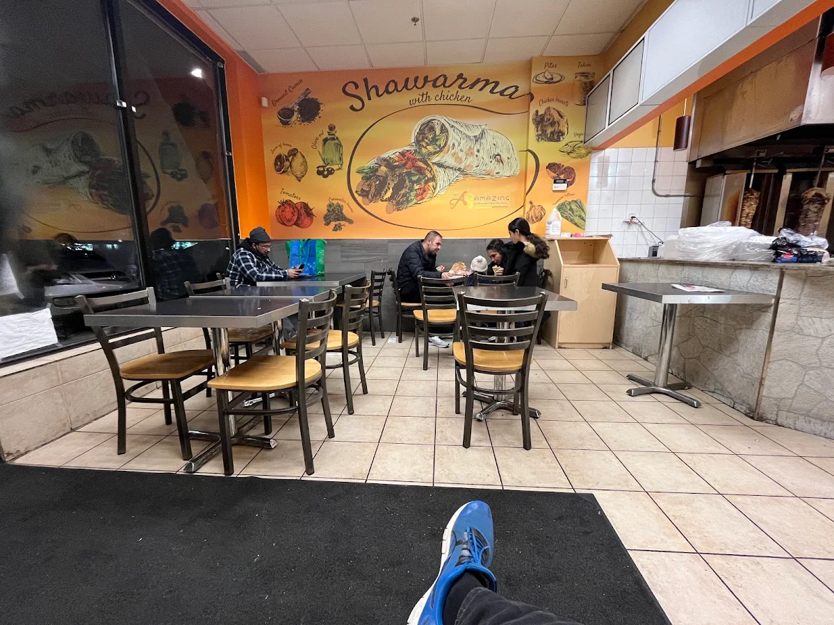 Vibe, Amazing Shawarma Restaurant