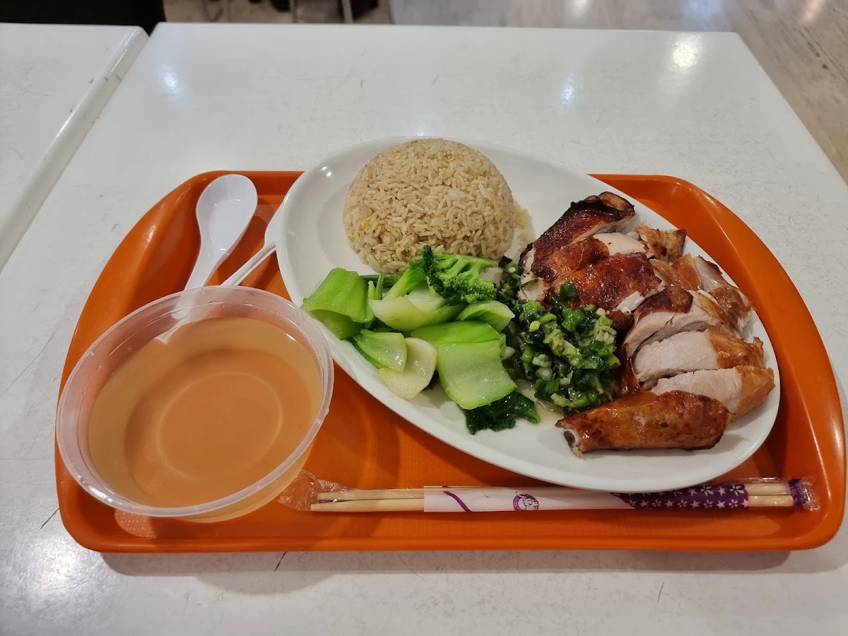 Food & drink, Six Avenue
