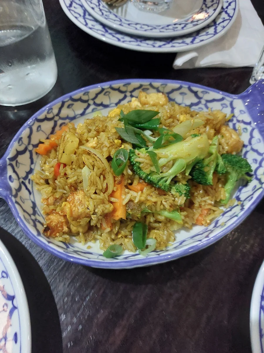 Food & drink, Ploy Thai