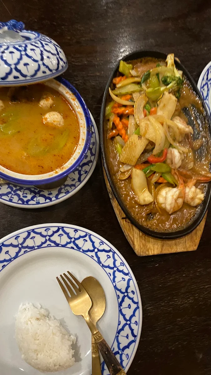 Food & drink, Ploy Thai