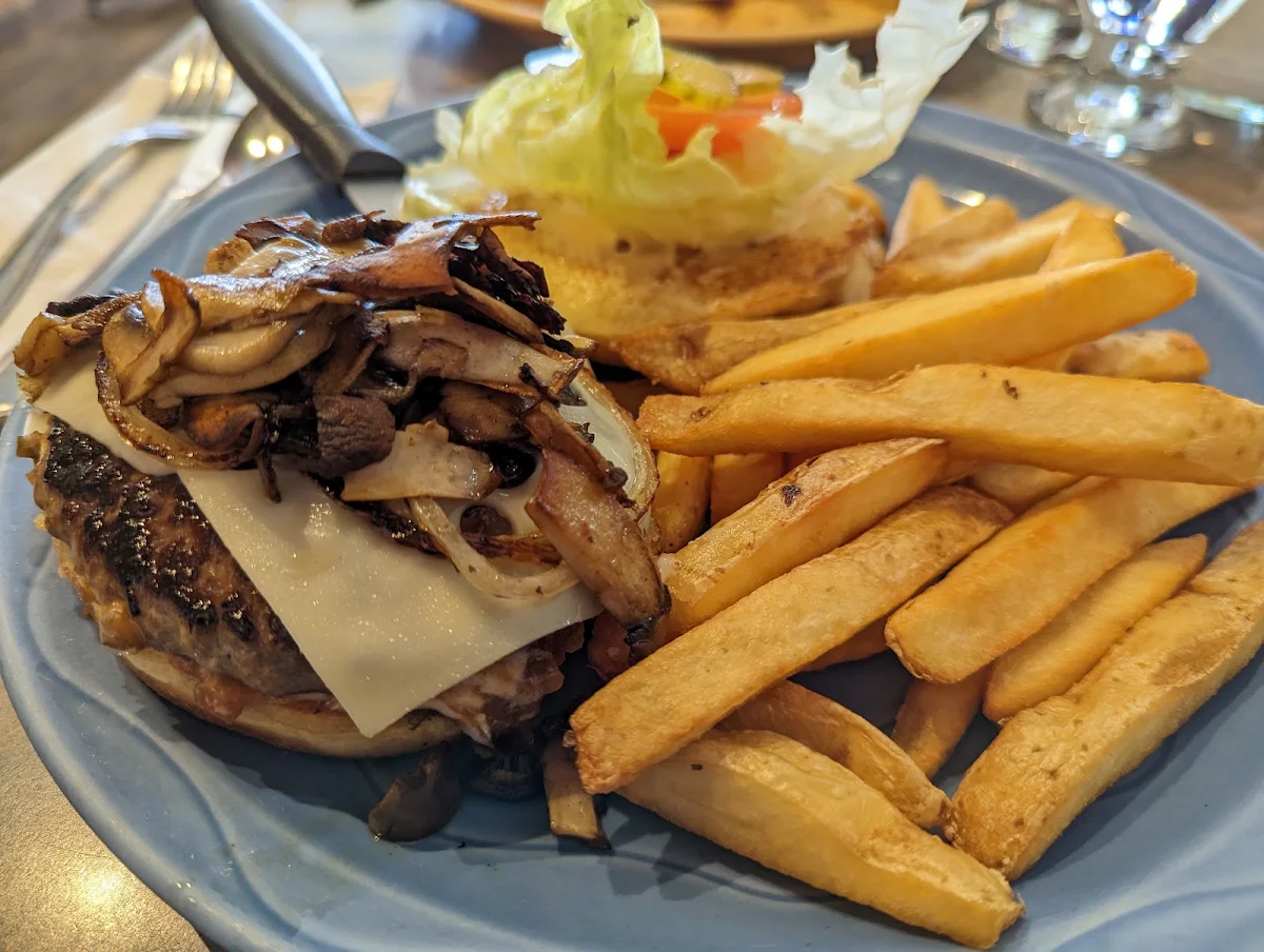 Food & drink, Early Bird Cafe
