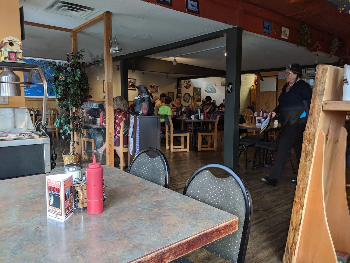 Vibe, Early Bird Cafe