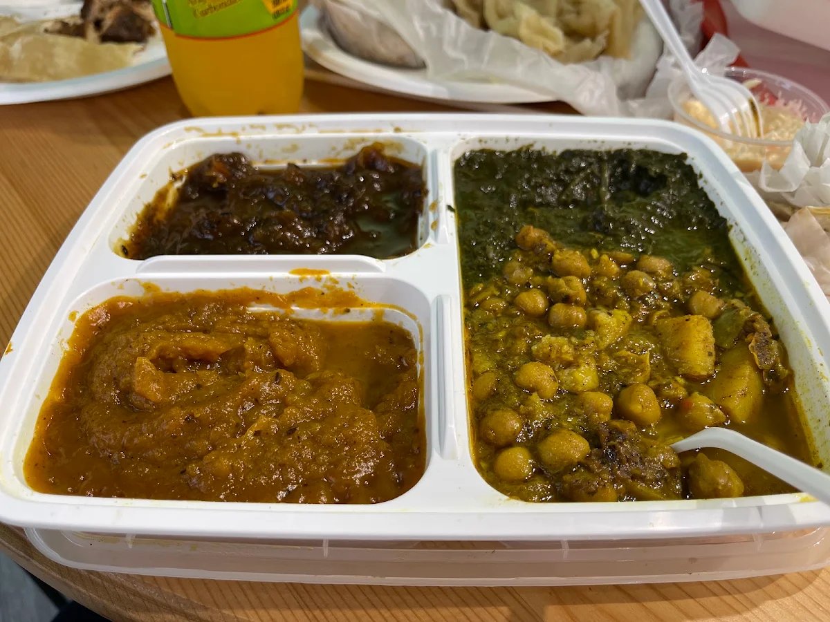Food & drink, Lena's Roti & Doubles